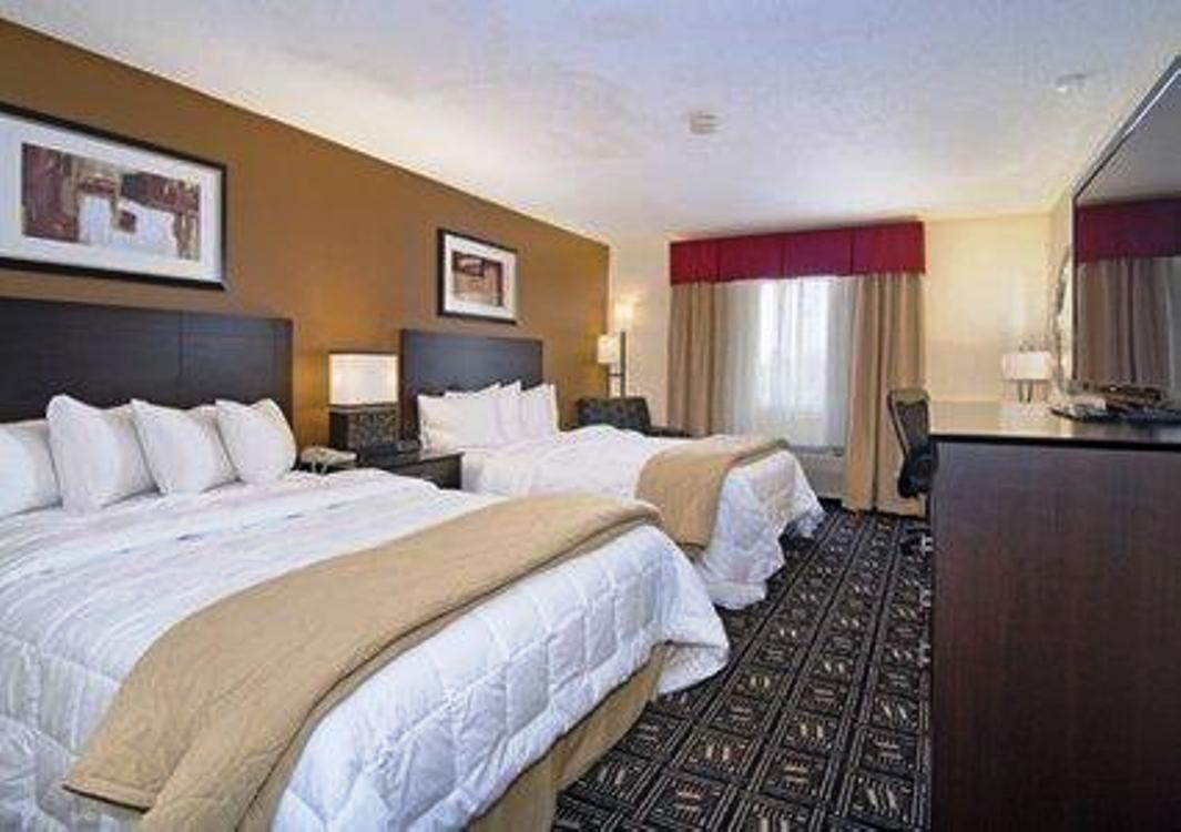 Quality Inn & Suites Mankato Bagian luar foto