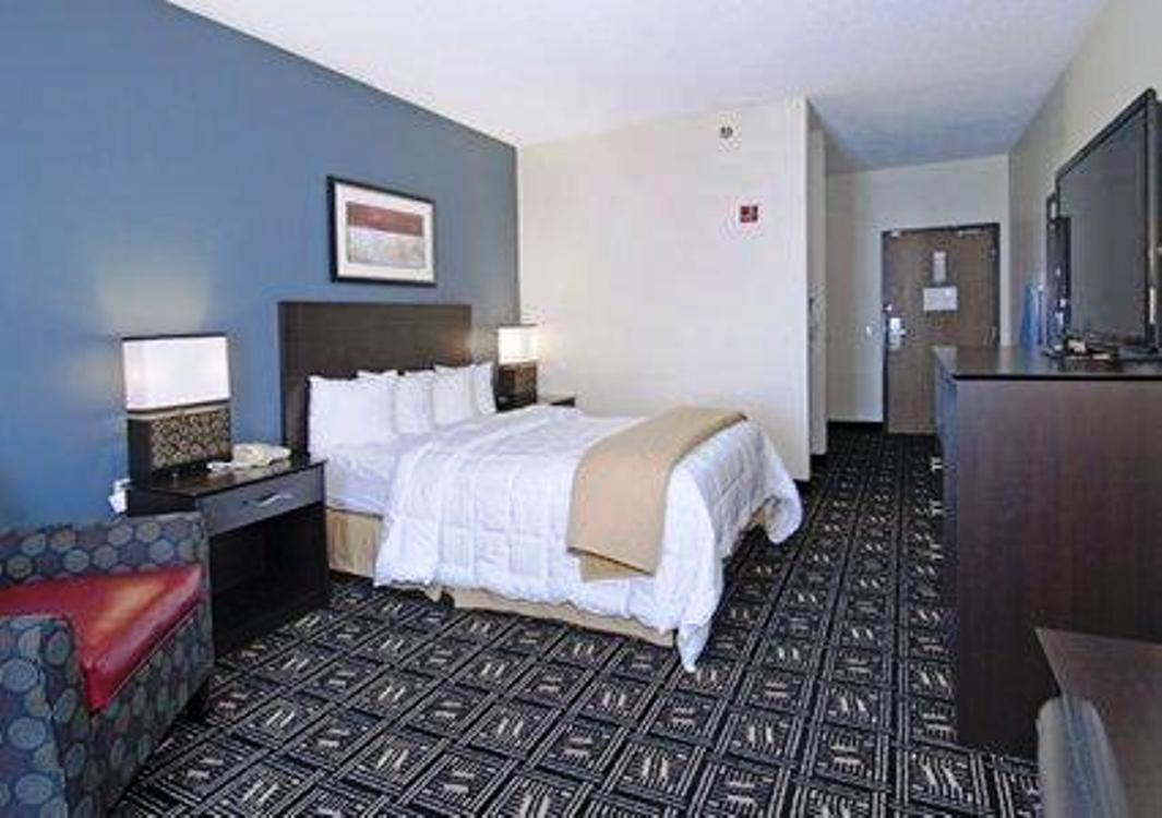 Quality Inn & Suites Mankato Bagian luar foto